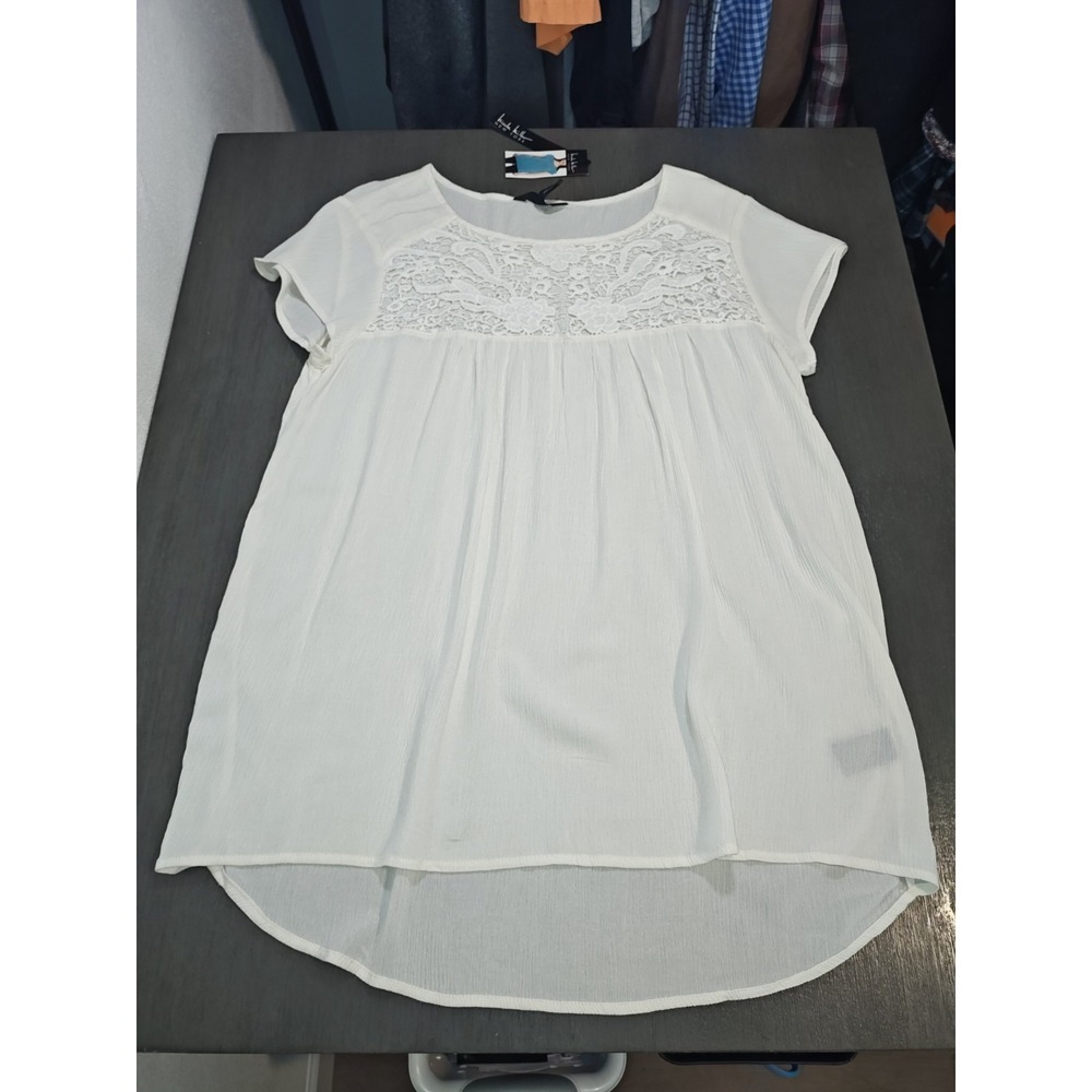 Nicole Miller New York Women's Lace Yoke Peasant Blouse Soft Cream Size Large...